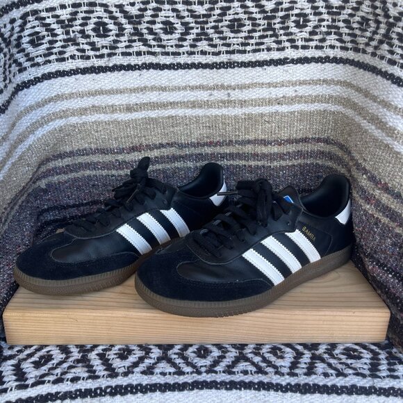 Adidas sambas size 6.5 - Picture 4 of 6